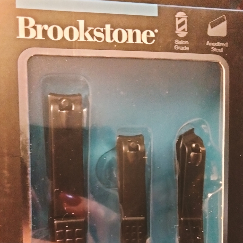 Brookstone 3pc Nail Clippers Set View 2